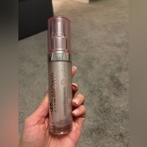 Rodial Instant lifting serum. NWOT. Never open. Plastic wrap still on.